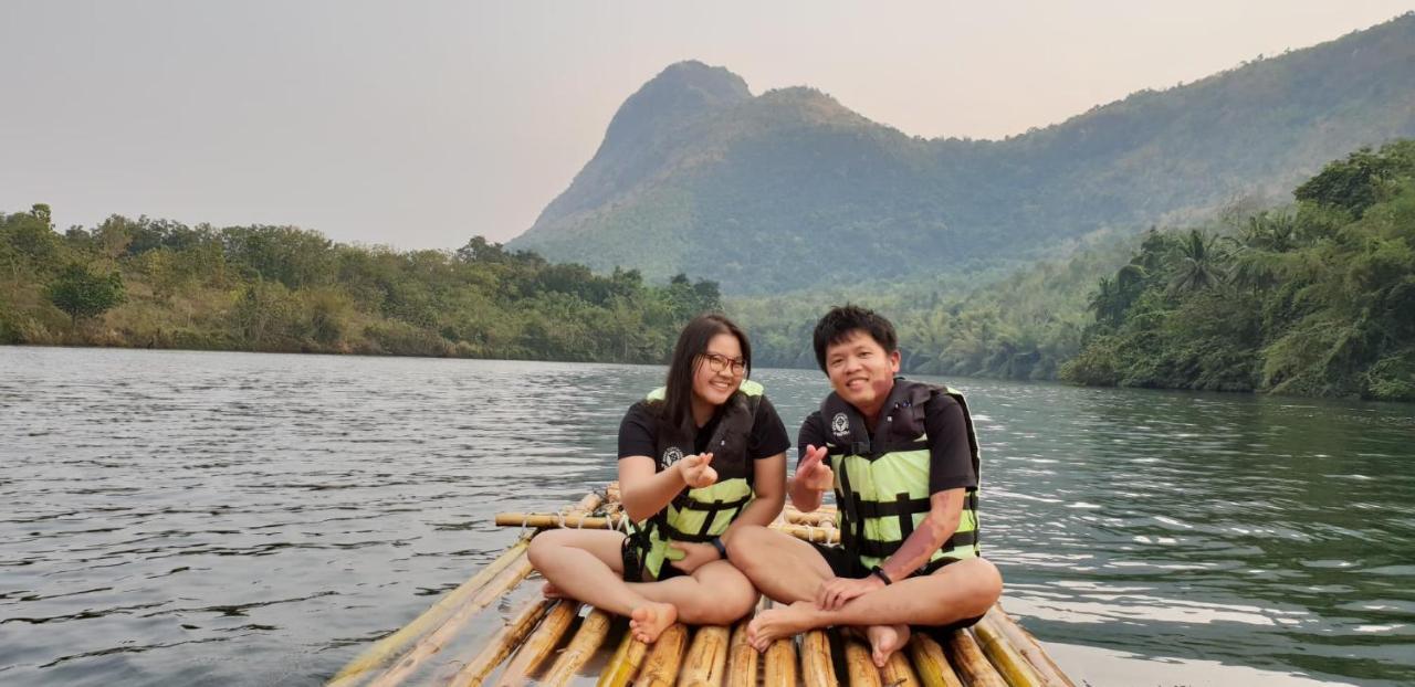 Baan Krupong Hotel Ban Tha Thong Mon Kültér fotó