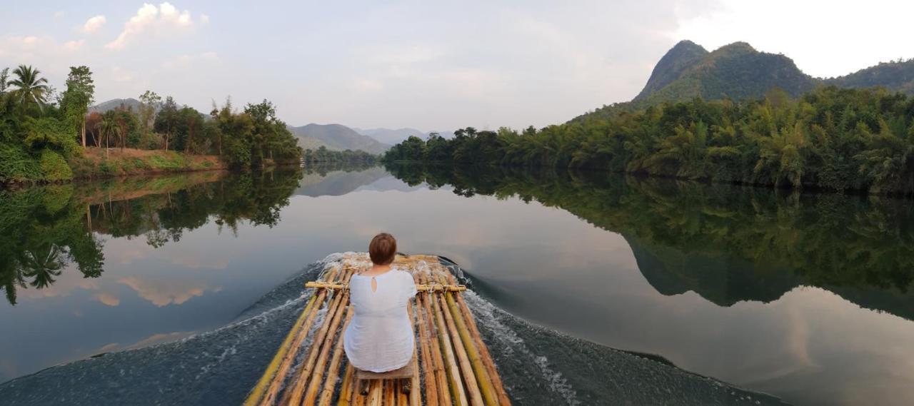 Baan Krupong Hotel Ban Tha Thong Mon Kültér fotó